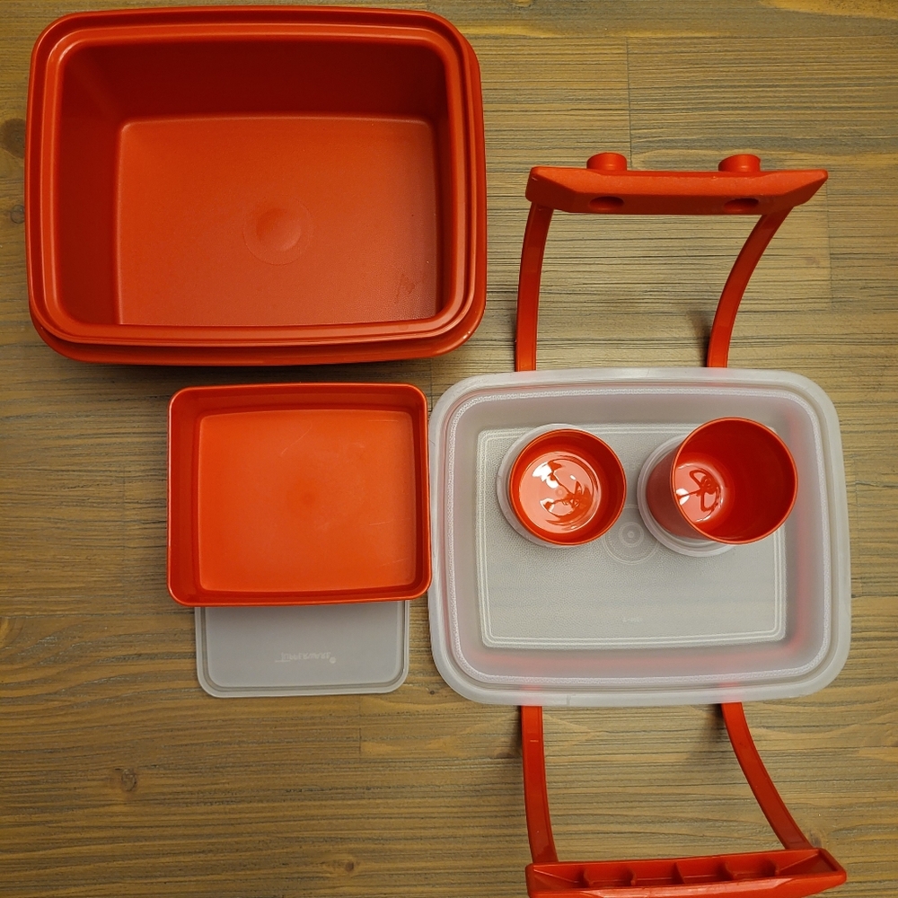 Vintage Tupperware Mini Pack N Carry Child's Toy Lunch Box